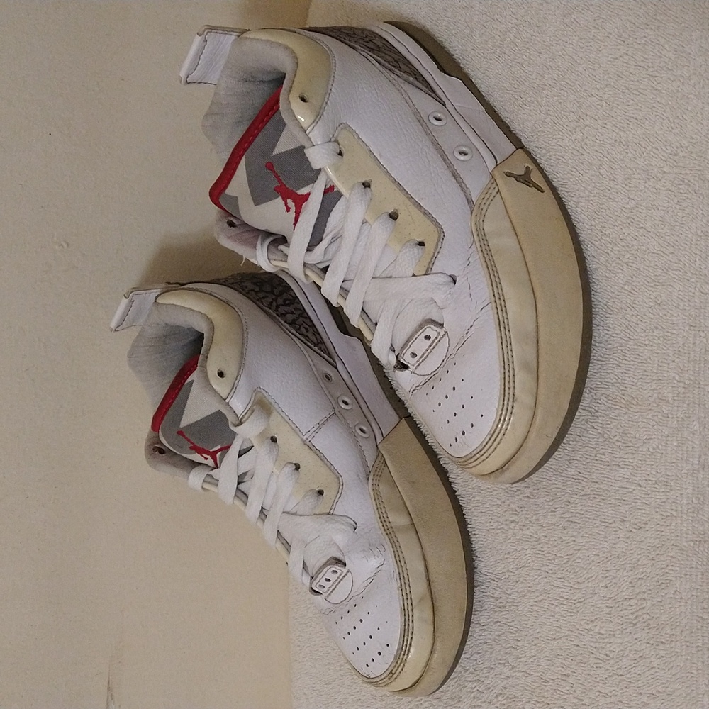 Vintage RARE 2009 Nike Air Jordan Flipsyde Basketball White Cement Red 4.5Y